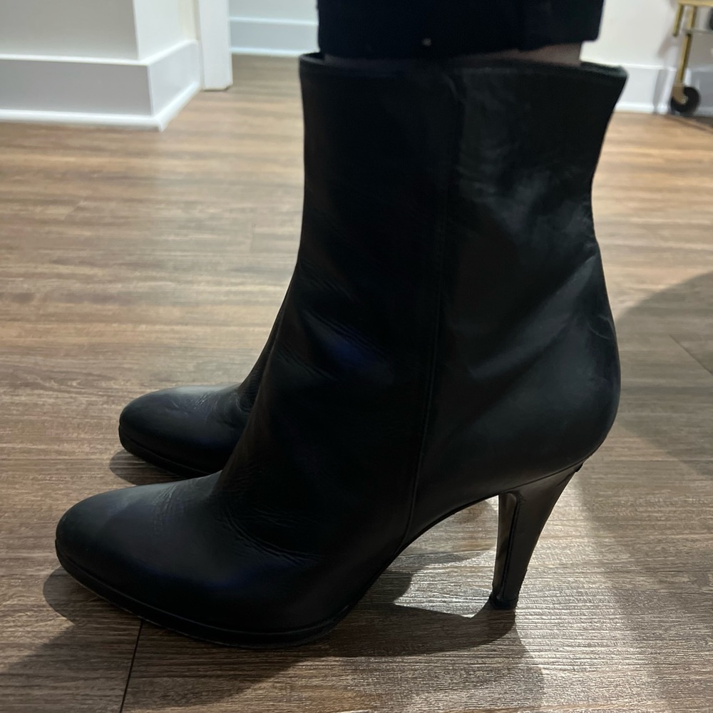 Enrico Antinori Black Booties